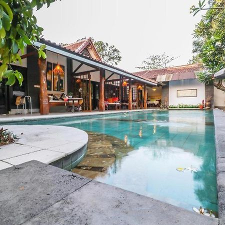 Villa Dende Lombok Tanjungkarang Exterior photo