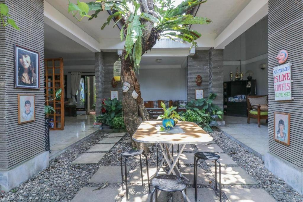 Villa Dende Lombok Tanjungkarang Exterior photo